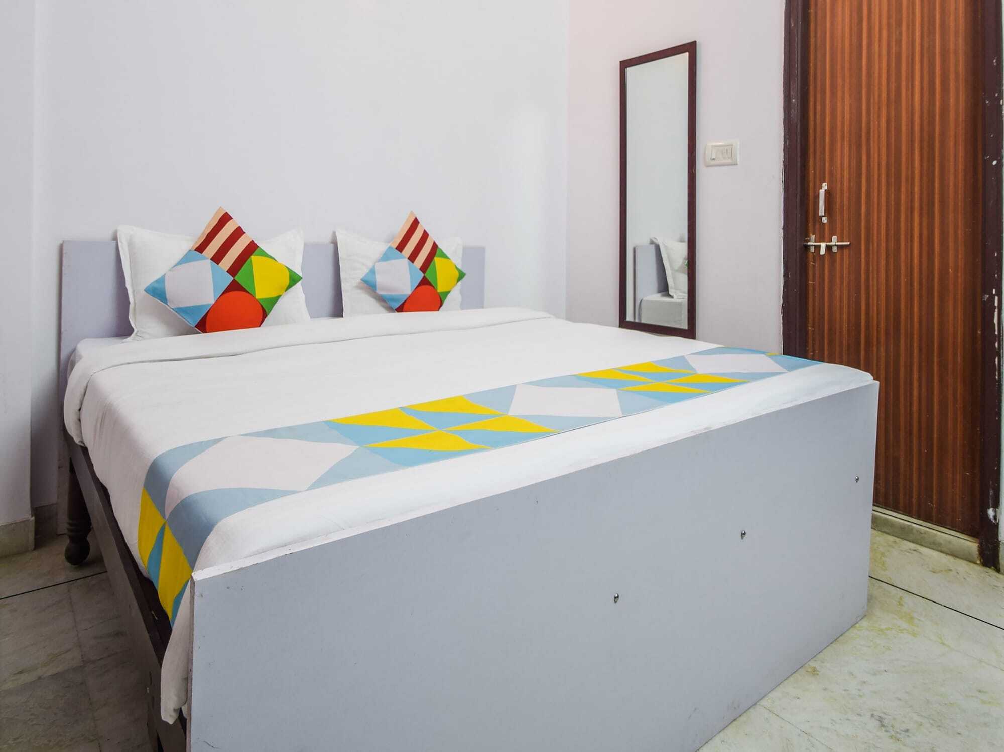 Oyo 22469 Home Heritage Stay City Palace Udaipur Extérieur photo